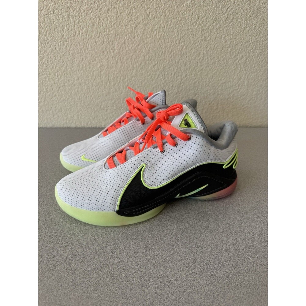 Nike LeBron XXII 22 Crown Jewel White Volt Glow Men’s Size 10 FZ1094-101 New